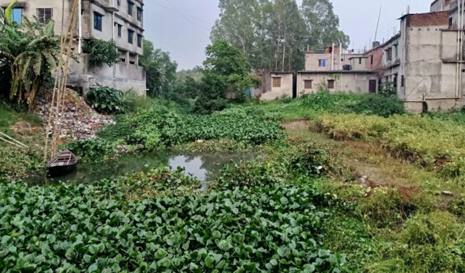 অবৈধ দখলে বিলীনপ্রায় বারোখালি, প্রশাসন নিরব