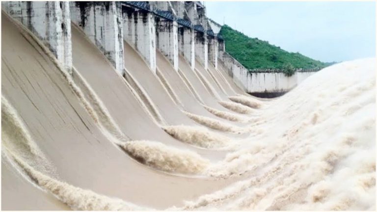 ফারাক্কার গেট খুলে দেওয়ার বিষয়ে যা বলছে ভারত